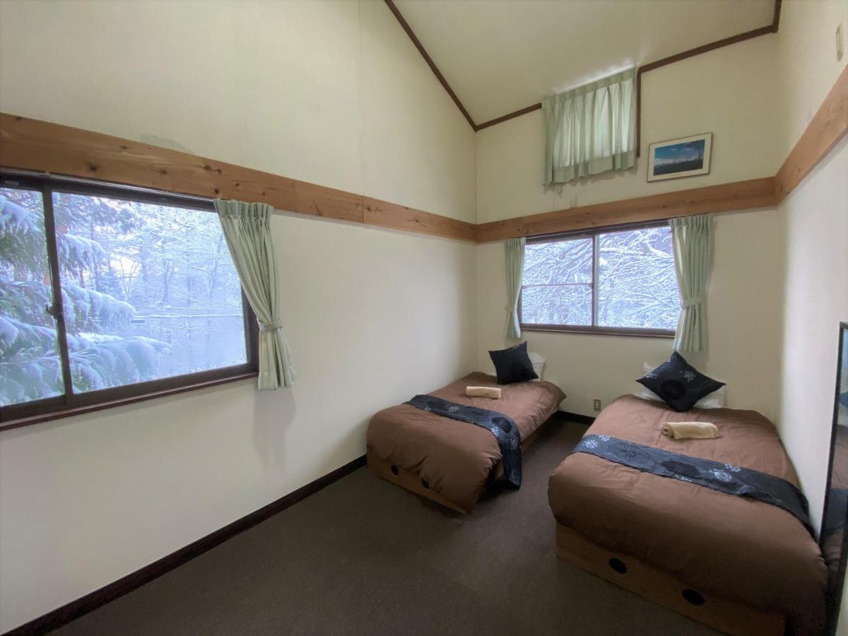 Hakuba Snowdrift Lodge Bagian luar foto